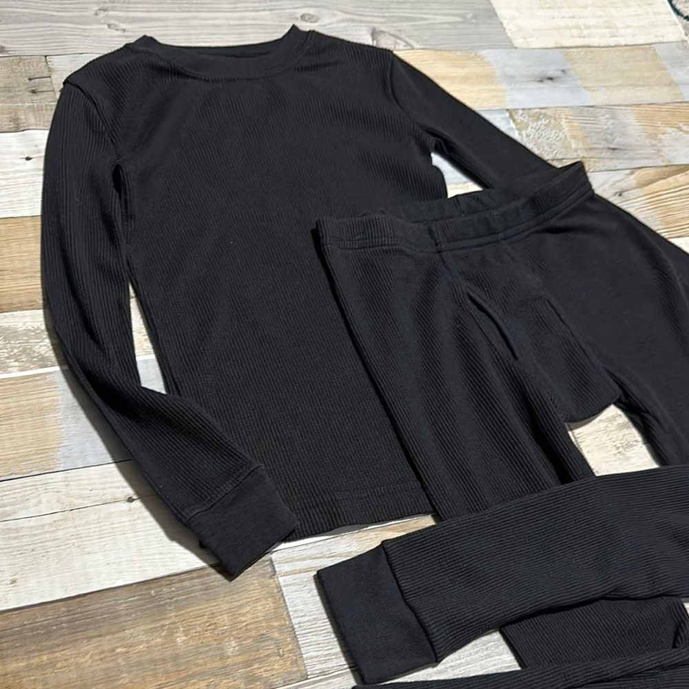 Boys Black Termal Waffle Knit Set Size 8 - Picture 3 of 4